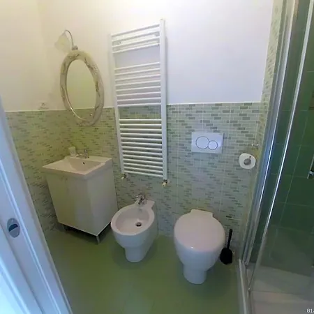 Due Sorelle Bed & Breakfast 3*